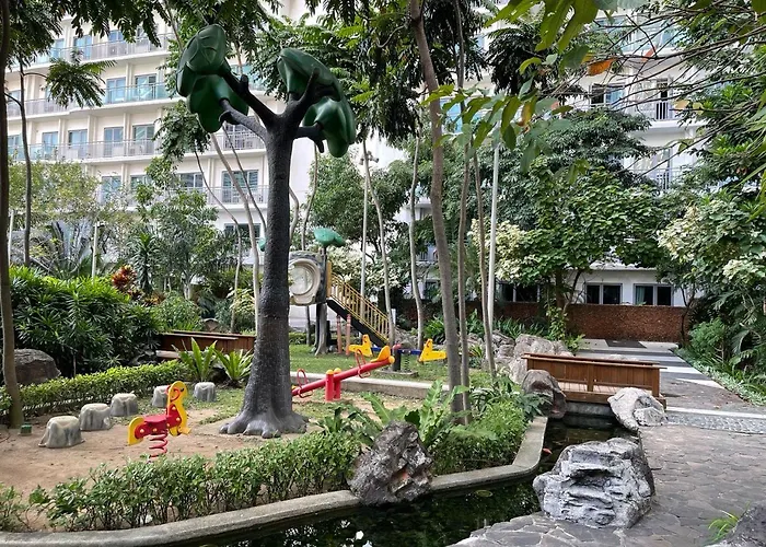 Apartment Vibrant 1br Acqua Livingstone With Netflix, Pool & Gym *