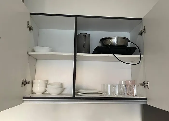 Apartment Vibrant 1br Acqua Livingstone With Netflix, Pool & Gym *